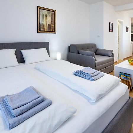 Mb Apartment Суботица Екстериор снимка