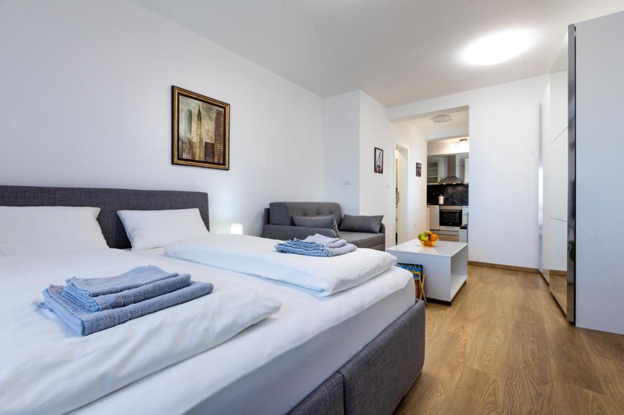 Mb Apartment Суботица Екстериор снимка