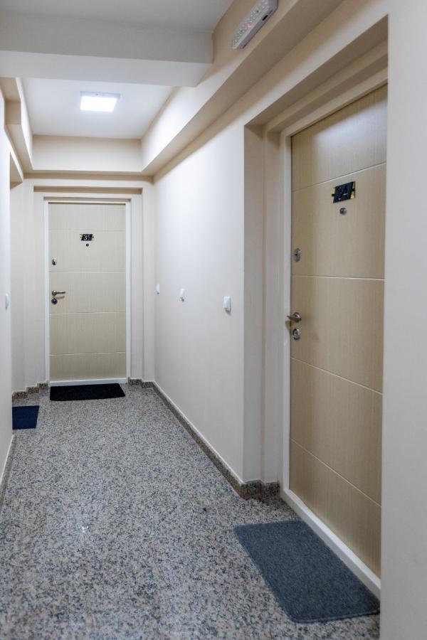 Mb Apartment Суботица Екстериор снимка