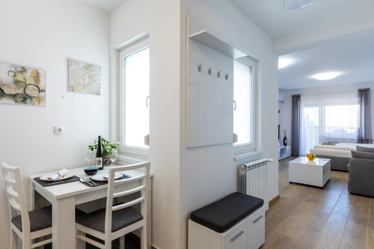 Mb Apartment Суботица Екстериор снимка
